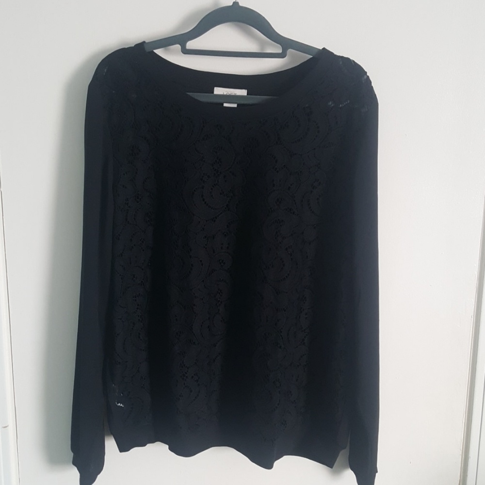 NWOT LOFT black lacey top size L
